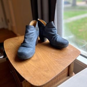 Vintage John Fluevog HOPEFULS HOLLY SNAPPED ANKLE BOOTIE, Discontinued